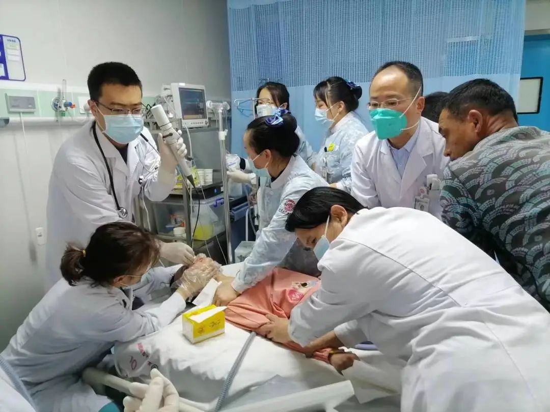 重癥床旁支氣管鏡急救  讓美麗少女露出燦爛笑容