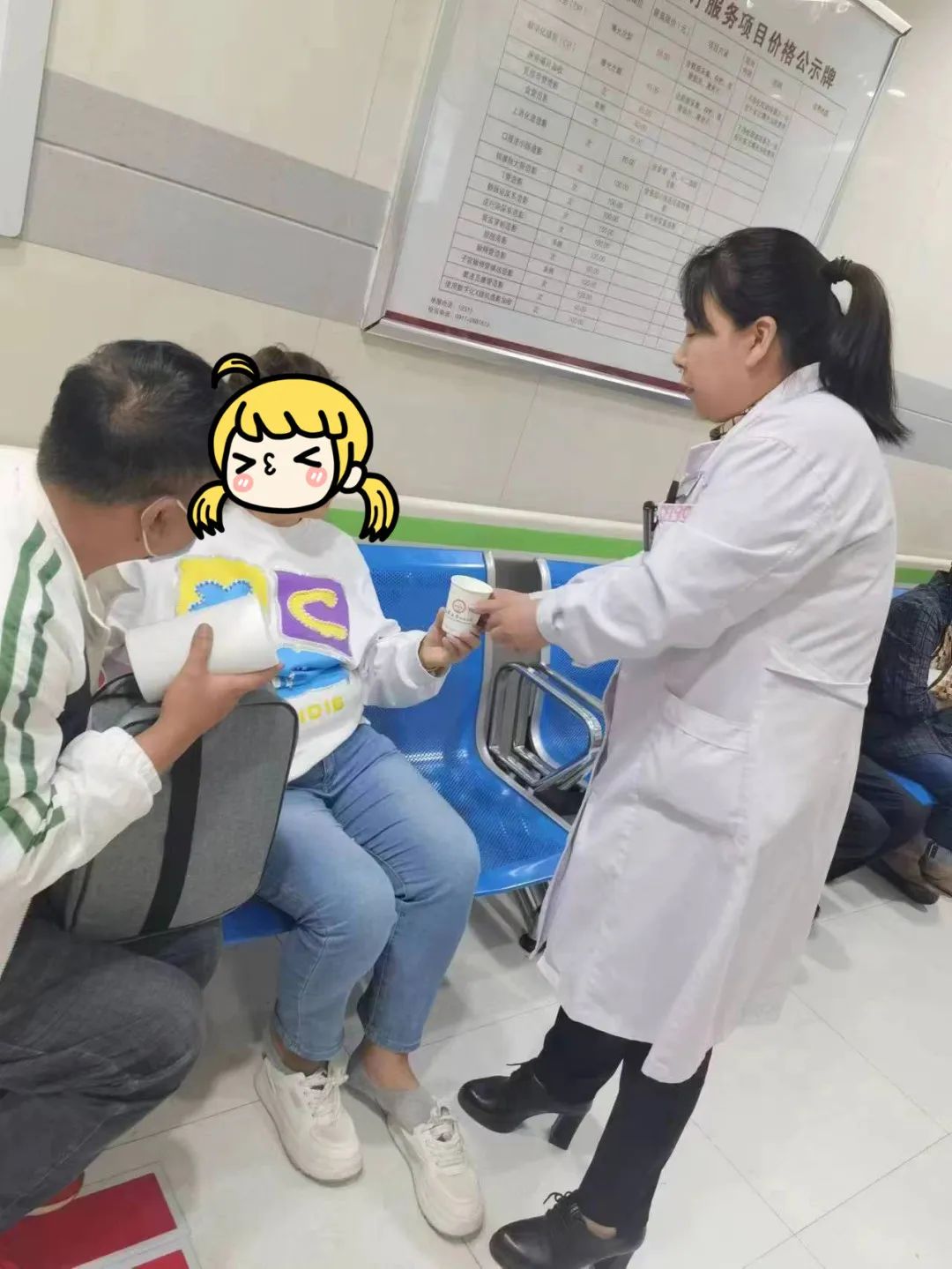 放射科醫護人員接力救治突發暈厥患者