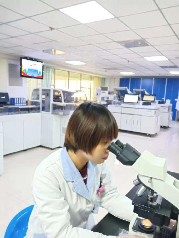 東關分院檢驗科協助診斷出血熱1例