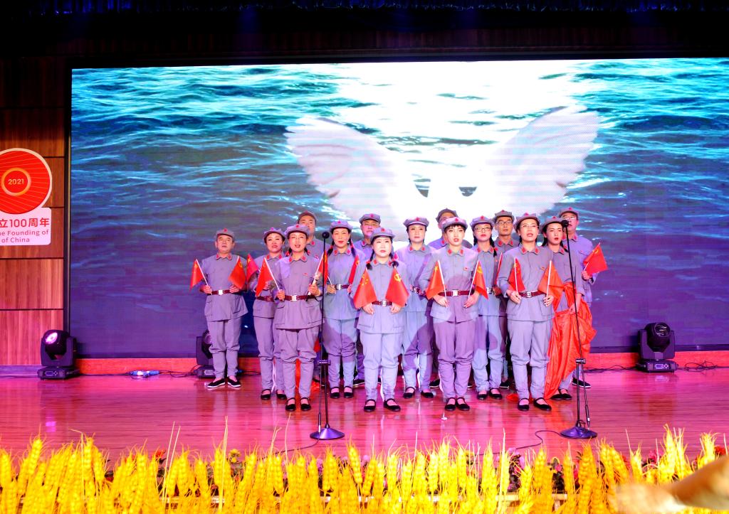 心腦血管病醫(yī)院舉行“謳歌黨 謳歌祖國 謳歌人民”歌曲演唱比賽