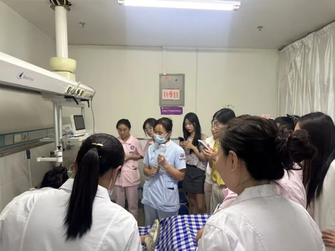 我院兒科呼吸團(tuán)隊(duì)開展基層適宜技術(shù)推廣活動(dòng)（甘泉站）