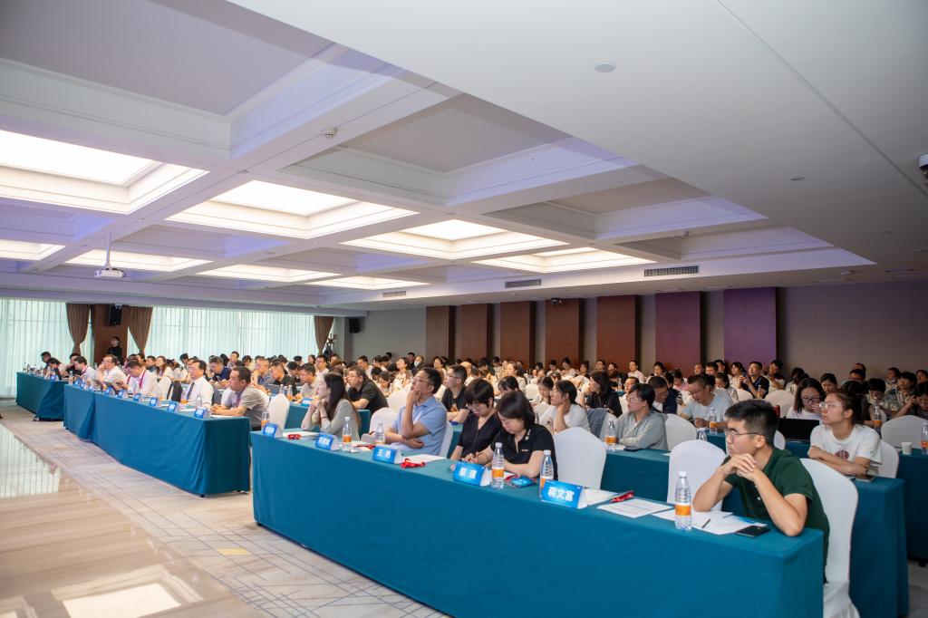 中華醫學會雜志社指南與進展巡講（重癥醫學）延安站在我院順利召開