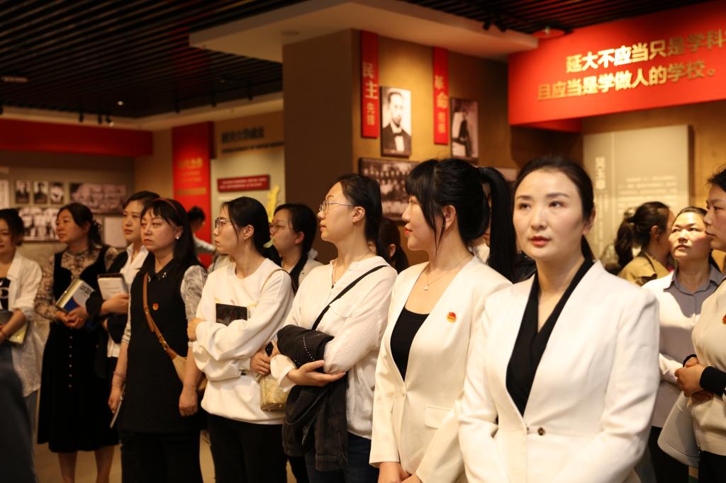 追溯紅色根脈  傳承延安精神——走進延安大學校史館參觀學習