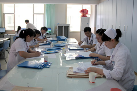 東關(guān)分院圓滿完成2014年醫(yī)院感染現(xiàn)患率調(diào)查